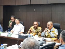 Wagub Nyanyang Dampingi Komite II DPD RI Bahas Aspirasi Penerbangan di Kepri