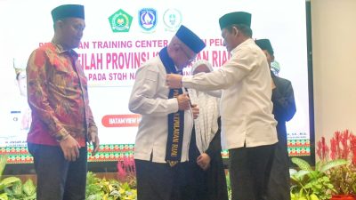 Gubernur Ansar Lepas Kafilah STQH Kepri ke Ajang Nasional di Kendari
