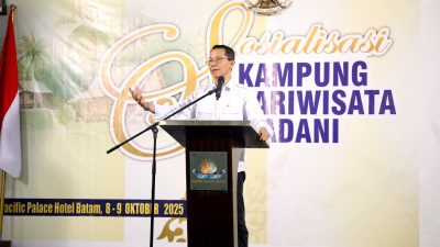 Wali Kota Amsakar Resmikan Pembentukan Kampung Pariwisata Madani