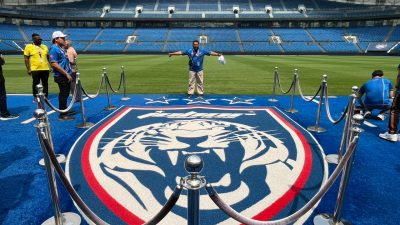Legenda Harimau dan Tiga Bintang: Kisah di Balik Logo Klub Bola JDT Johor