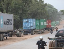 Kepala BP Batam Tertibkan Chassis Kontainer di Bahu Jalan Batuampar