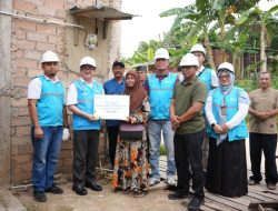Warga Nikmati Listrik Gratis di Momen HLN ke-80, PLN Batam Nyalakan Terang di Empat Kelurahan