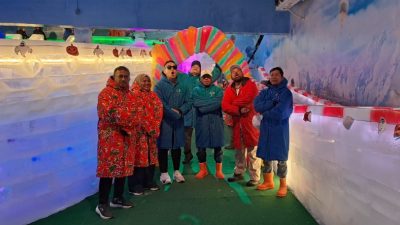 Snowland JB, Surga Salju Buatan di Johor yang Bikin Liburan Tak Terlupakan, Ini Harga Tiket & Info Lengkapnya!