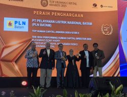 Wujudkan SDM Unggul, PLN Batam Diganjar Penghargaan Bintang 5 “TOP Human Capital Awards 2025″