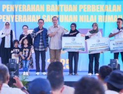 Warga Tanjung Banon Terima Bantuan Perbekalan dan Santunan Rumah Secara Penuh