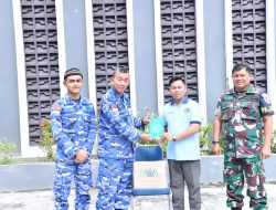 Lanud Raden Sadjad Natuna Terima Wakaf 140 Mushaf Al-Qur’an, Perkuat Pembinaan Rohani Jelang Ramadhan