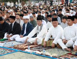 Wako Amsakar Salat Id Bersama Ribuan Masyarakat Batam di Momen Idulfitri 1447 H, Ajak Perkuat Persatuan