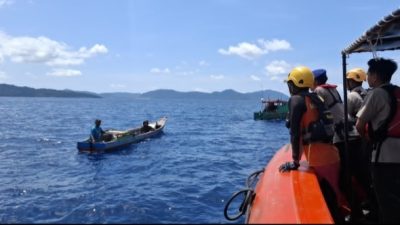 Respons Cepat SAR Natuna, Dua Nelayan Selamat dari Insiden Pompong Mati Mesin di Anambas