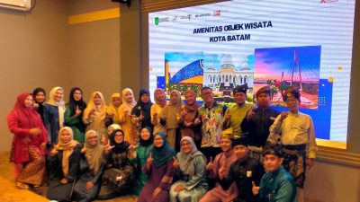 Ardiwinata Berikan Pembekalan Pada Anggota Asosiasi Pramuwisata Madani