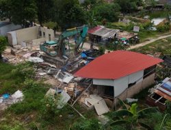 Demi Investasi dan Penataan, Tim Terpadu Kota Batam Tertibkan Bangunan Ilegal di Kelurahan Sei Binti