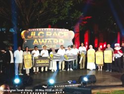 JNE Beri Mobil hingga Umrah bagi Pemenang JLC Race Award 2025