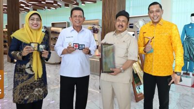 Menteri Bappenas Kagumi Potensi UMKM dan Budaya Kepri