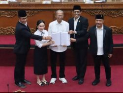 Amsakar Sampaikan Ranperda Pertanggungjawaban APBD 2025, Terealisasi Rp4,14 Triliun