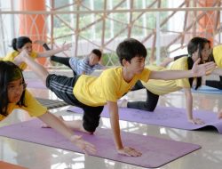 HARRIS Barelang Batam Hadirkan Yoga Tepi Laut, Beach Games untuk Liburan Keluarga Menyenangkan Selama Juni 2026