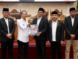 Pemko dan DPRD Batam Sepakati Pertanggungjawaban APBD 2025, Target Ekonomi 2027 Dipatok hingga 7,7 Persen