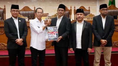 Pemko dan DPRD Batam Sepakati Pertanggungjawaban APBD 2025, Target Ekonomi 2027 Dipatok hingga 7,7 Persen