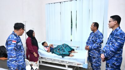 Lanud RSA Hadirkan Layanan Kesehatan Gratis, Khitanan Massal Pererat Kemanunggalan dengan Warga Natuna