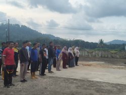 Melalui Jumat ASRI, Kecamatan Jemaja Timur Perkuat Budaya Gotong Royong