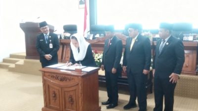 DPRD Natuna Setujui Pertanggungjawaban APBD 2025, Fraksi-Fraksi Soroti Utang Daerah hingga Hak ASN