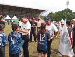 Amsakar Achmad Resmi Buka Batam Grassroot Football Festival 2026, Buka Jalan Talenta Muda Batam ke Level Internasional